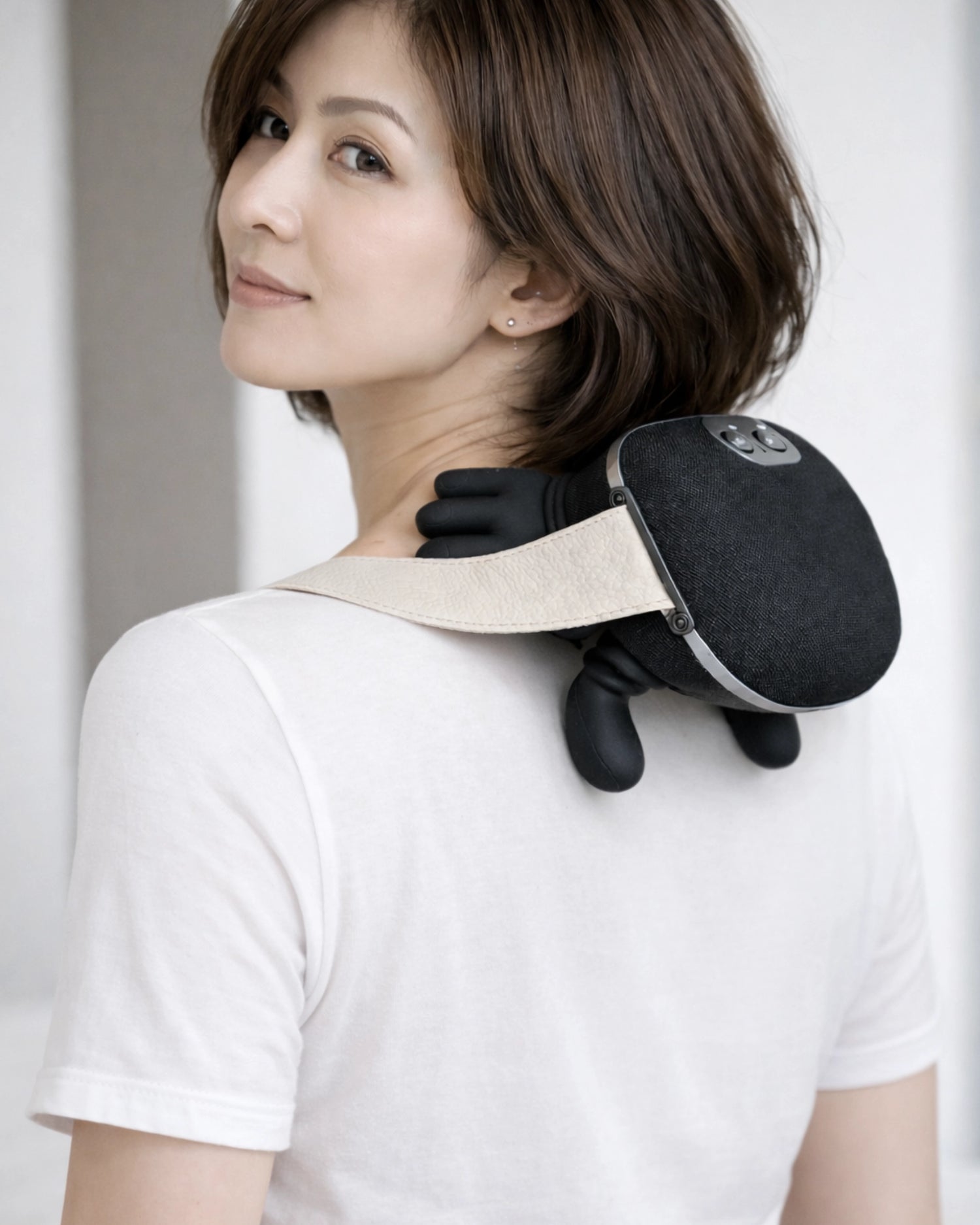 モミハンズ Deep-Touch 4D™ Black Edition|首・肩用プロ仕様 モミハンズ Deep-Touch 4D™ Black Edition|首・肩用プロ仕様
